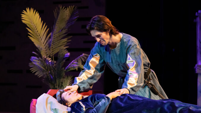 Romeo (Kalond Irlanda) and Juliet (Mirai)